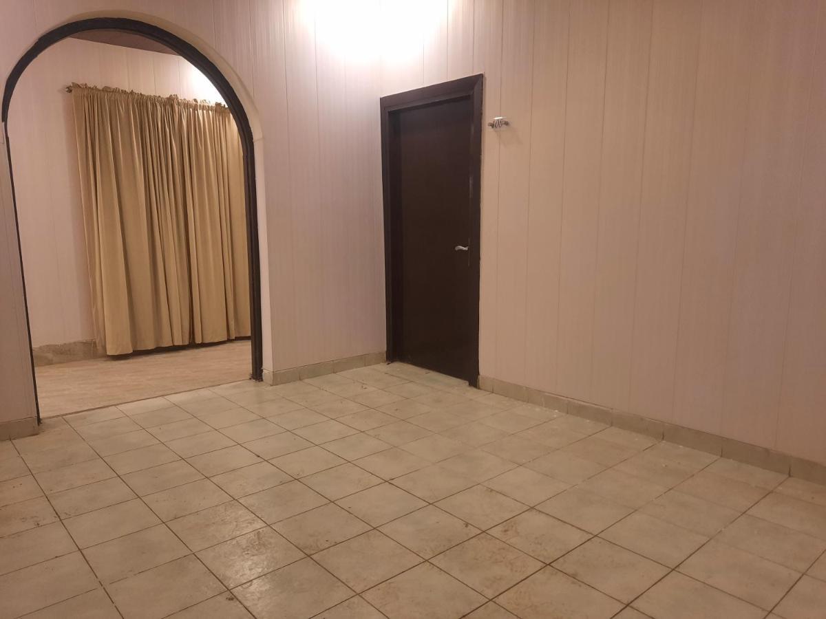 Royal Fort Executive Hotel Gulberg ラホール エクステリア 写真