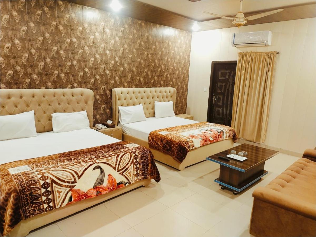 Royal Fort Executive Hotel Gulberg ラホール エクステリア 写真