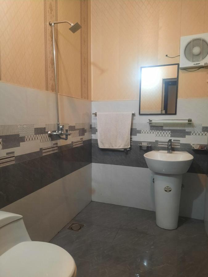 Royal Fort Executive Hotel Gulberg ラホール 部屋 写真