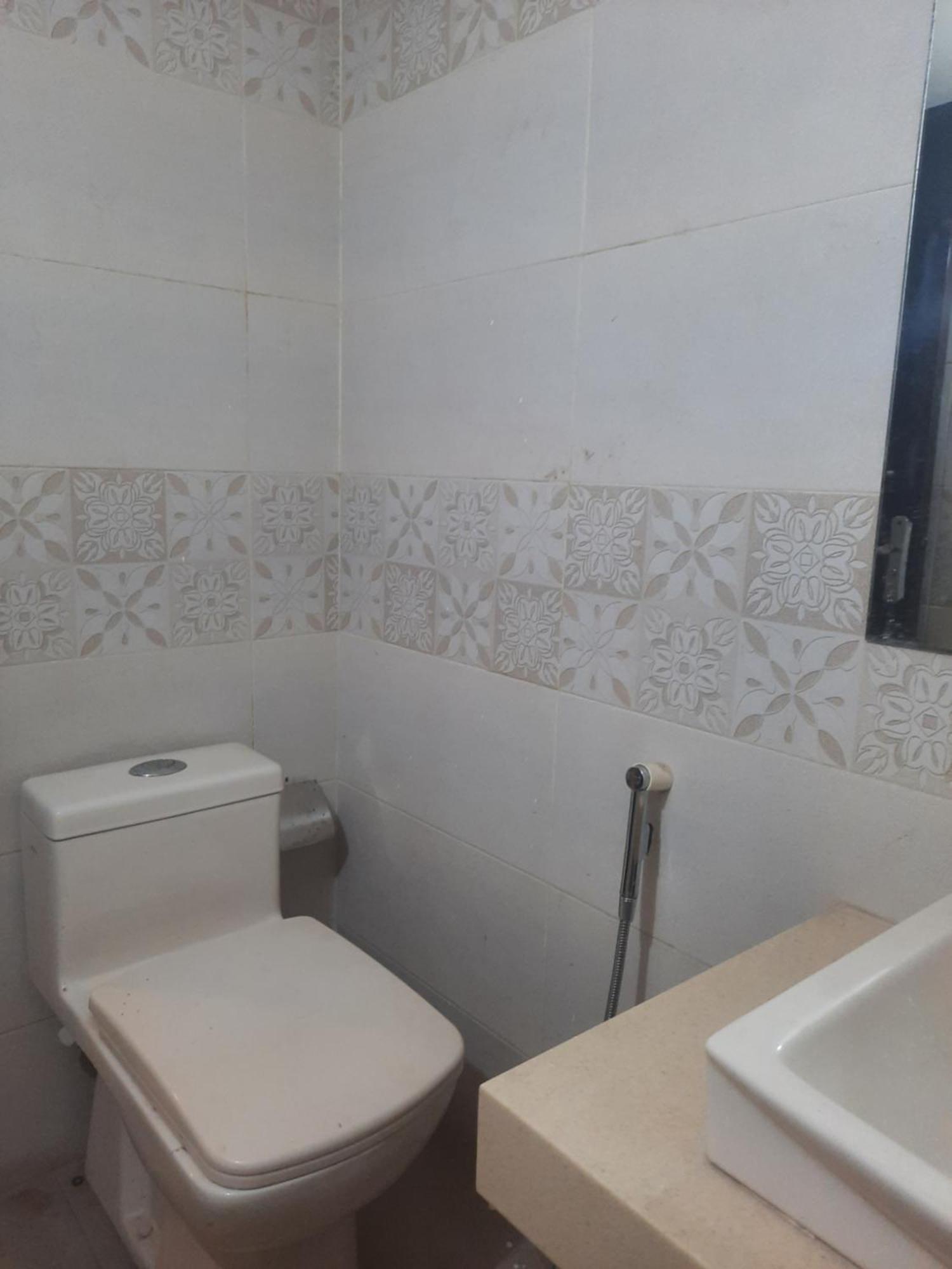 Royal Fort Executive Hotel Gulberg ラホール 部屋 写真
